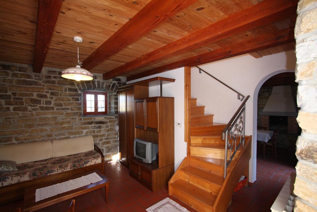 Holiday Home Manzan Koper Exterior photo